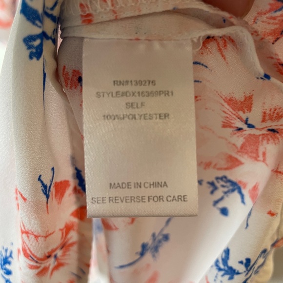 Daniel Rainn Floral Relaxed Blouse - Picture 11 of 14